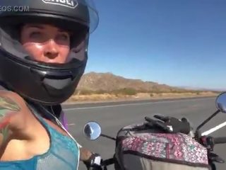 Felicity feline calarind pe aprilia tuono motorcycle