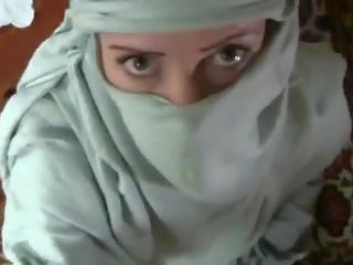 Muslimský připojenými opčními výstřel pohlaví video scéna