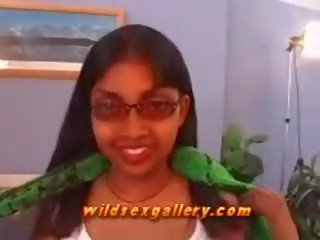 Shy Indian lover Gives Very Slow Blowjob