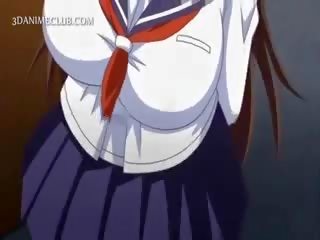 Anime kindje in school- uniform blazen groot manhood